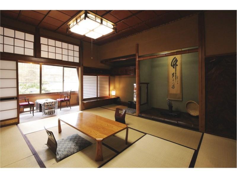 Shimizu Ryokan Юфу Екстериор снимка