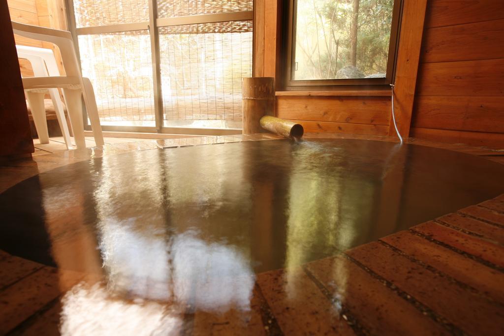 Shimizu Ryokan Юфу Екстериор снимка