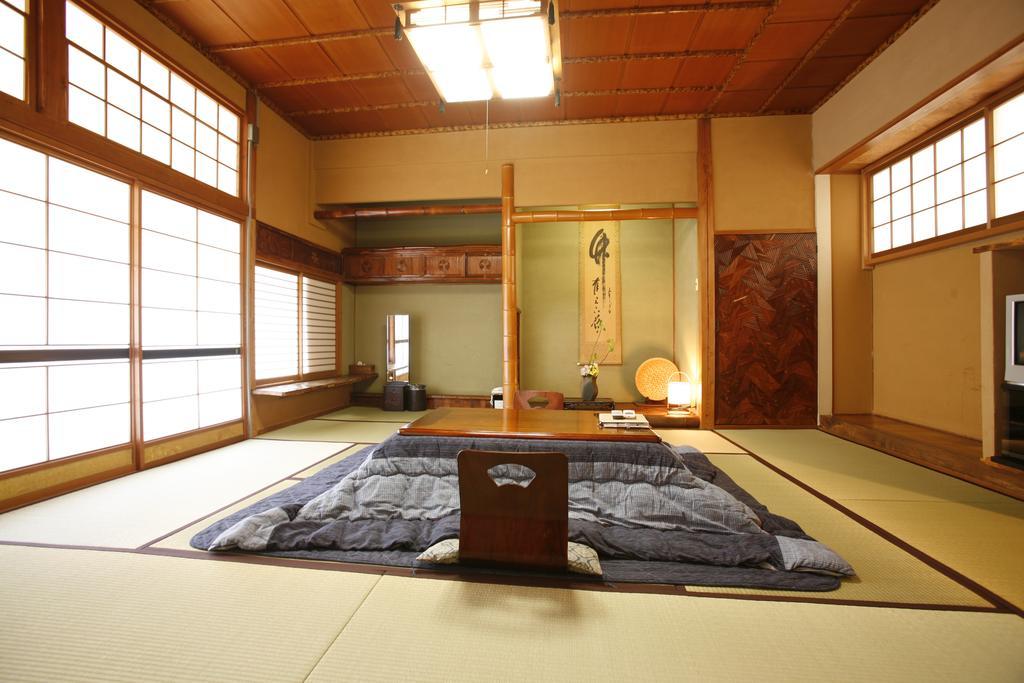 Shimizu Ryokan Юфу Екстериор снимка
